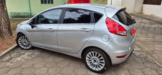 FORD FIESTA 1.6 SE HATCH 16V FLEX 4P MANUAL